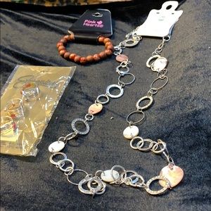 Lot including a Set of 3 Earthy Bohemian Necklace, bracelet, rings. 🌎NH6